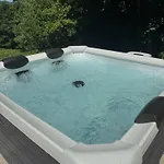 - Detente & Jacuzzi Aux Portes De Gerardmer