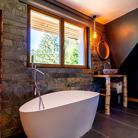 - Detente & Jacuzzi Aux Portes De Gerardmer ヴィラ