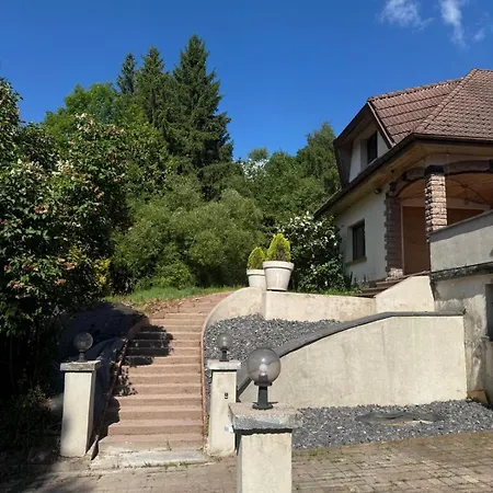 - Detente & Jacuzzi Aux Portes De Gerardmer Anould