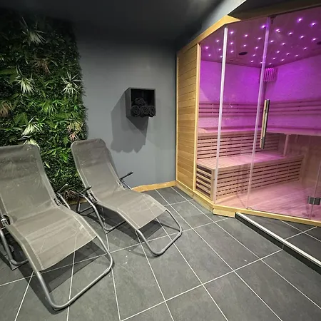 - Detente & Jacuzzi Aux Portes De Gerardmer 别墅