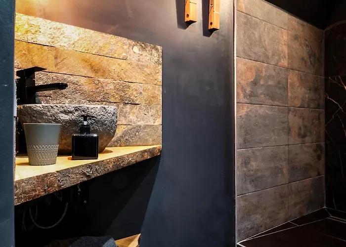 - Detente & Jacuzzi Aux Portes De Gerardmer Vila Anould